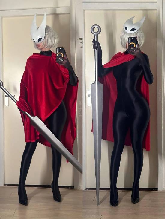 2B 发型美女 COS 空洞骑士：丝之歌大黄蜂：身材曲线完美！